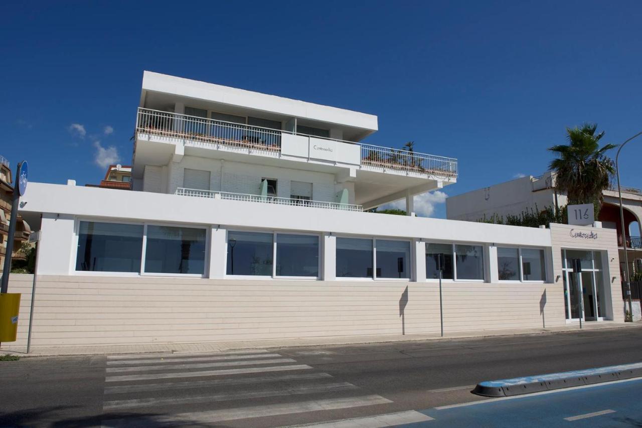 Hotel Ristorante Centosedici Terracina Exterior foto